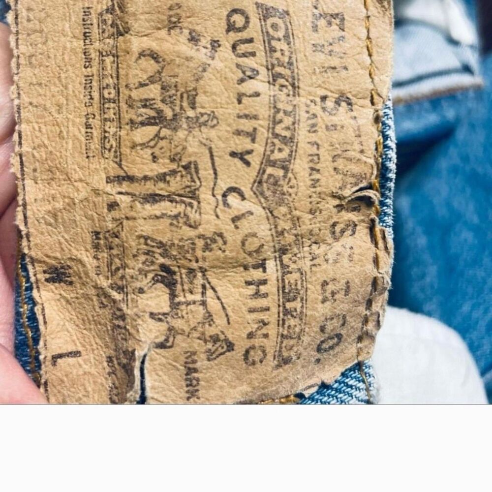 Jeans - Picture 2 of 6